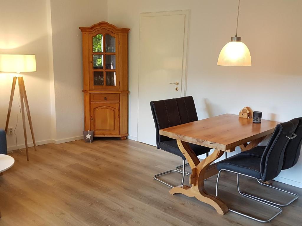 Fewo Waldblick room 2